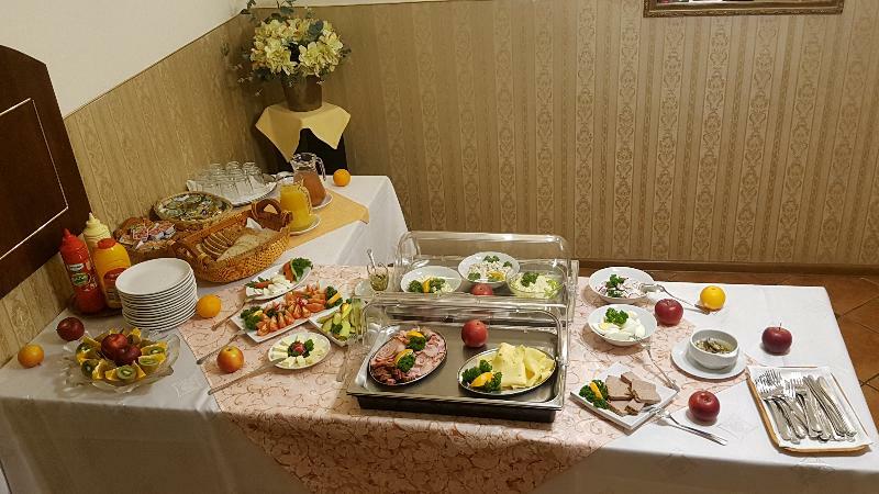 Pokoje Goscinne Rubens Kraków Exteriör bild
