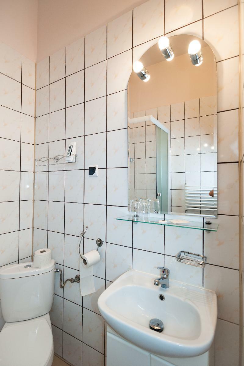Pokoje Goscinne Rubens Kraków Exteriör bild