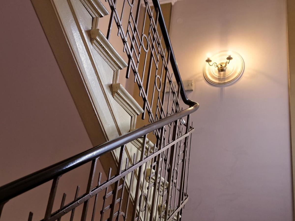 Pokoje Goscinne Rubens Kraków Exteriör bild